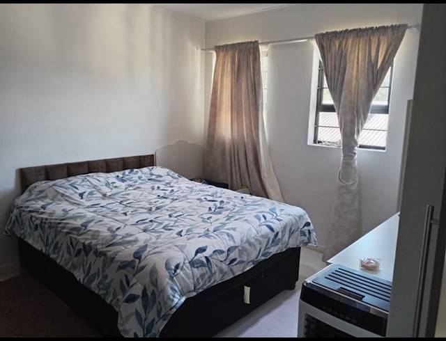 3 BEDROOM SECTIONAL TITLE FOR SALE IN ESCOMBE